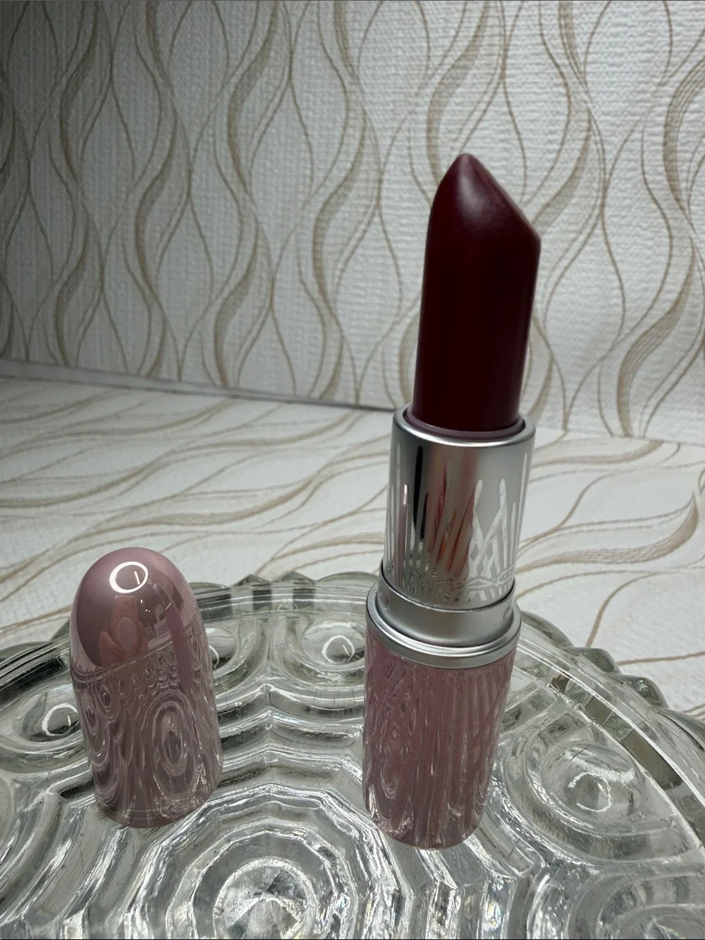 MAC Cosmetics Lipstick A30 Out with a Bang